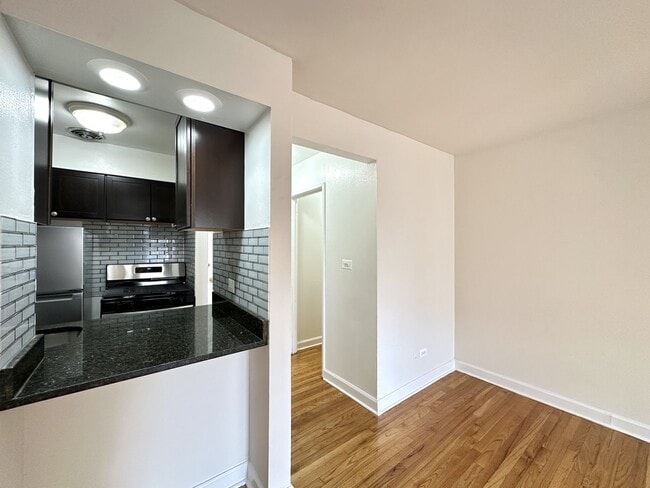 Photo - 6830 N Sheridan Rd Unit 264