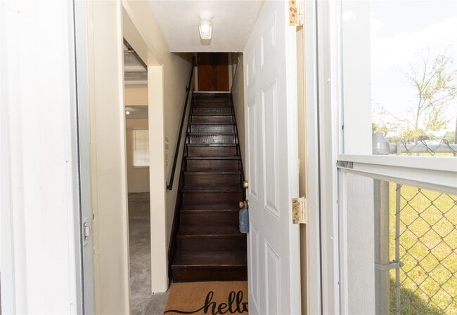 306 Virginia Dr
