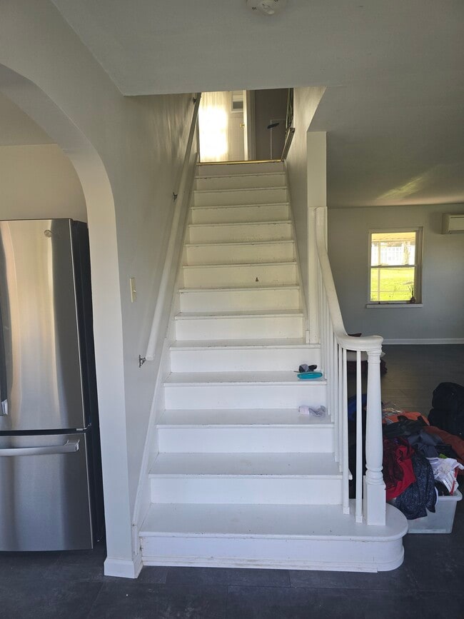 Photo - 2105 Donald Ave