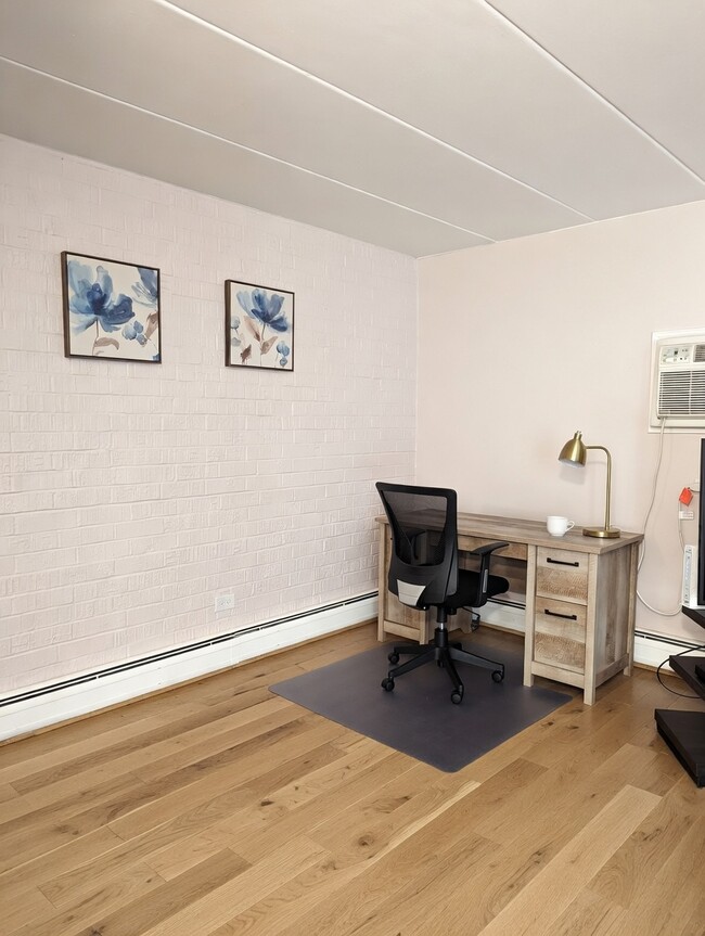 Photo - 204 E Bailey Rd Unit D