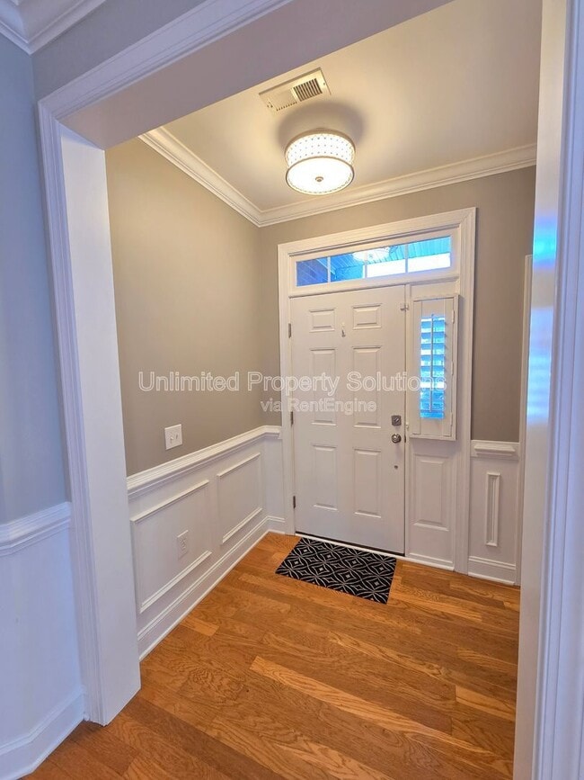 Photo - 4838 Whitner Dr