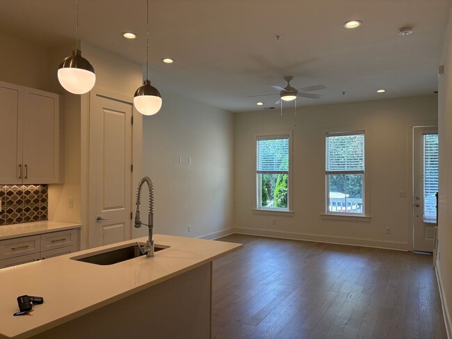 Photo - Beautiful 2/2.5 townhome near downtown Franklin available!