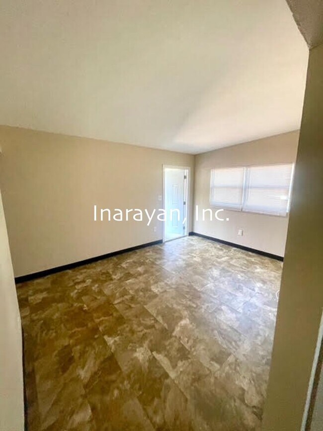 Photo - 2202 W Central Blvd Unit 2202-B