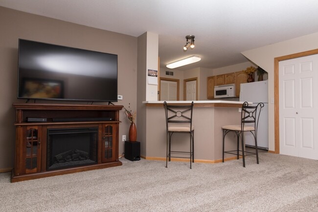 Photo - 3799 Village Run Dr