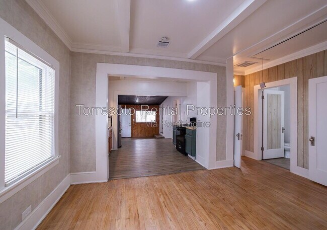 Photo - 1927 Lee Hall St Unit A