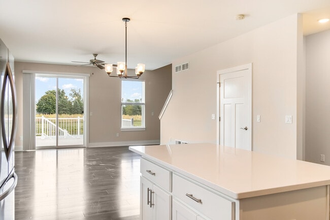 Photo - W218N16066 Tiger Lily Dr
