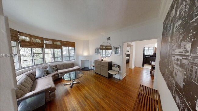 Building Photo - 1341 Meridian Ave Unit 101