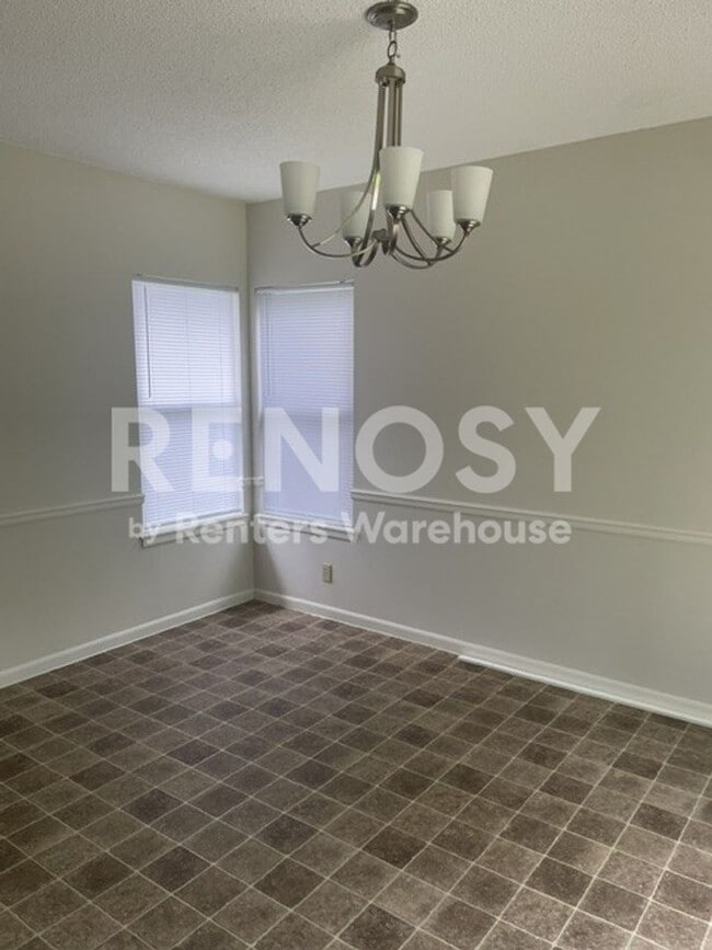 Photo - 5015 Belmeade Rd