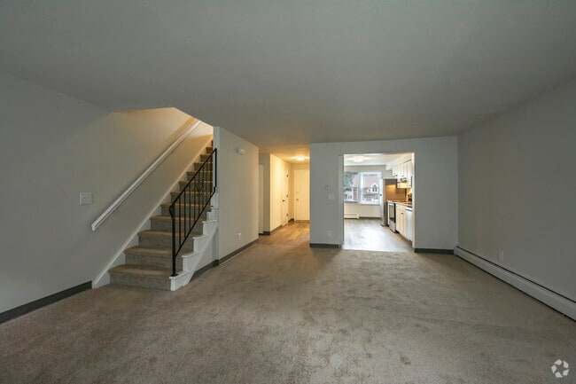 2BD, 2.5BA - 1,250SF - Westfield Glen - Living Room - Westfield Glen