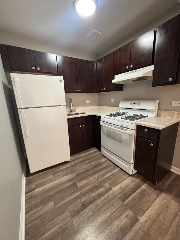 Photo - 3343 Commercial Ave Unit 16