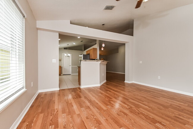 Photo - 1309 Alhambra Crest Dr