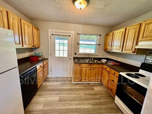 Photo - 210 Chota Vw