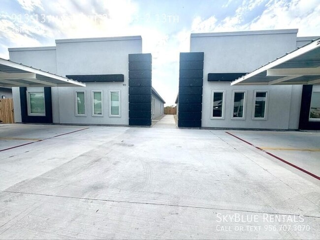 Building Photo - 913 S 13th St Unit 913-2 13th