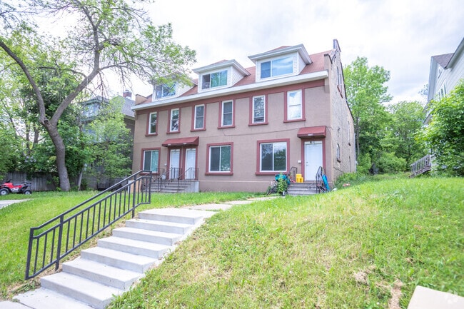Building Photo - 1603 E 4th St Unit 1 Rental