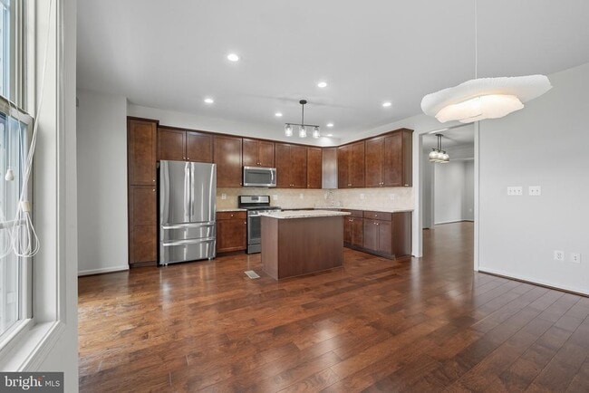 Photo - 15983 Marsh Pl