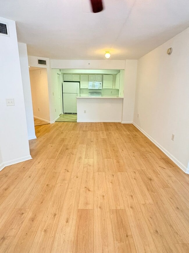 Photo - The Residence 4127-411 Unit Residence 4127-411