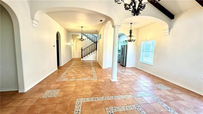 Photo - 21 Colorado Ct