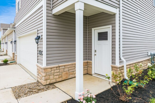 Photo - 6333 Marinelli Dr N