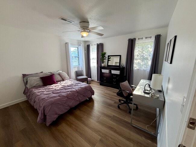 206 Suttle Dr