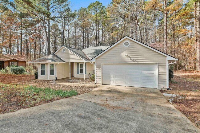 Photo - Charming Cul-de-Sac Ranch in The Terraces – 3 Bed/2 Bath in Peachtree City