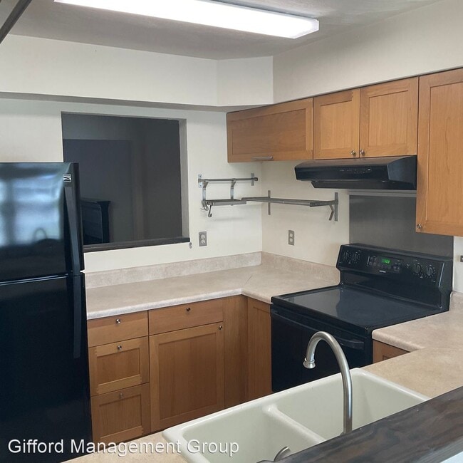 Photo - 3 br, 2.5 bath House - 322 Nottingham Drive