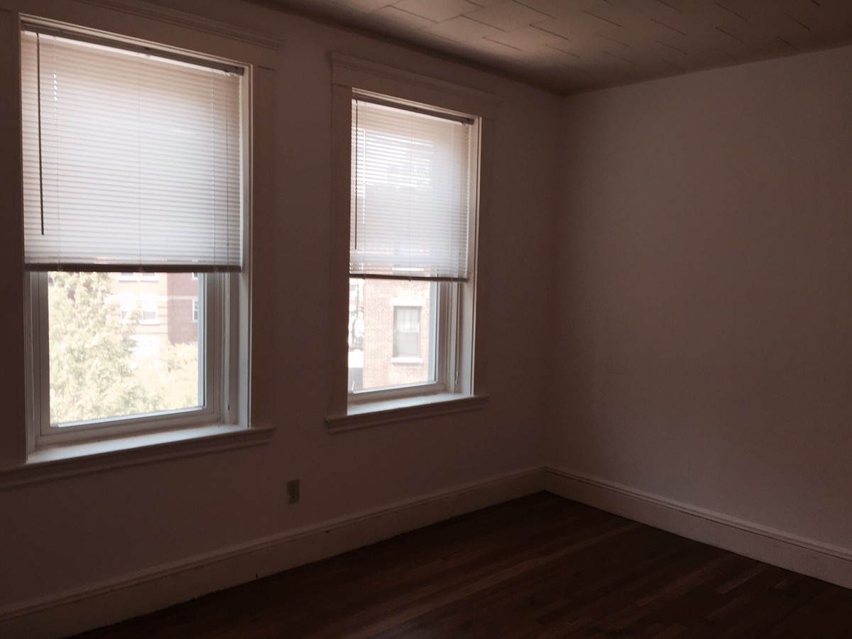 Photo - 137 Park Dr Apartment
