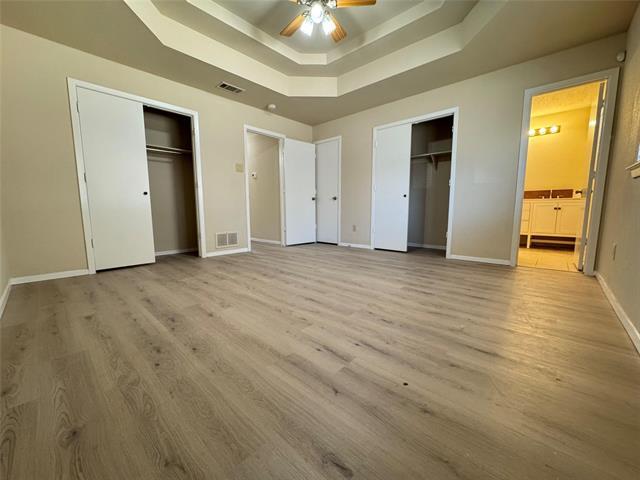 Photo - 528 Post Oak Ln