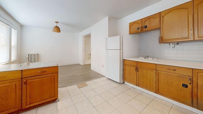 Building Photo - 11 Ransom Rd Unit 1