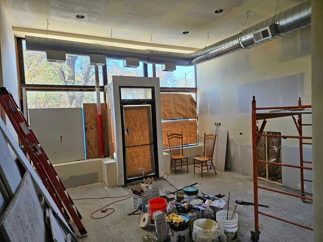 Photo - 831 S Western Ave Unit 1F