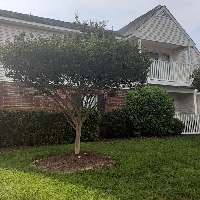 Photo - Galleria Pointe Apartments and Townhomes