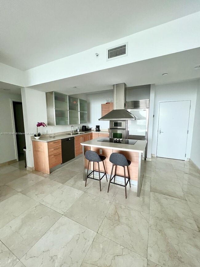 Photo - 218 SE 14th St Unidad A1603 Rental