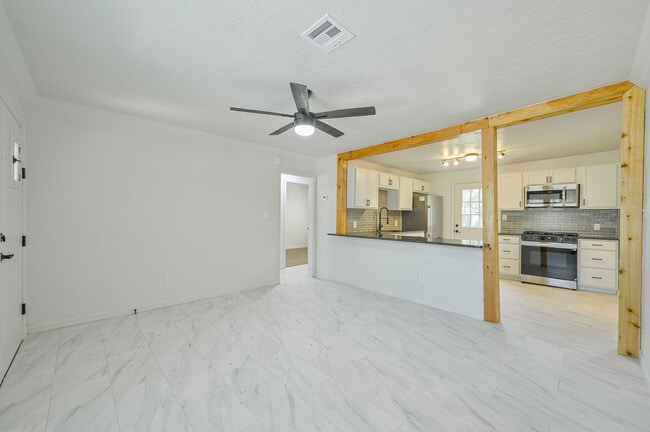 Photo - 1228 NW 99th St