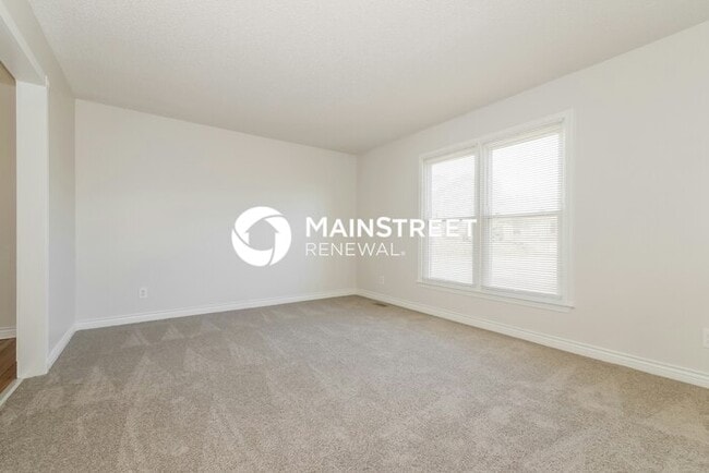 3 Bedroom Pet-Friendly Home in Pleasant Valley, MO with Main Street Renewal