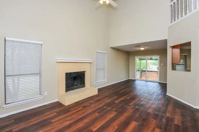 Building Photo - 4903 St Thomas Pl Rental