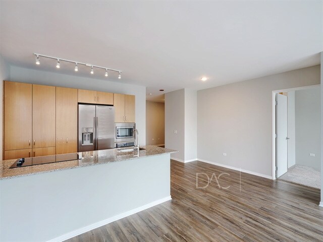 Photo - 330 E Illinois St Unit 3507