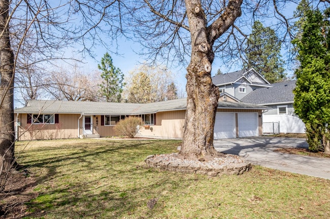 Photo - 607 N 16th St