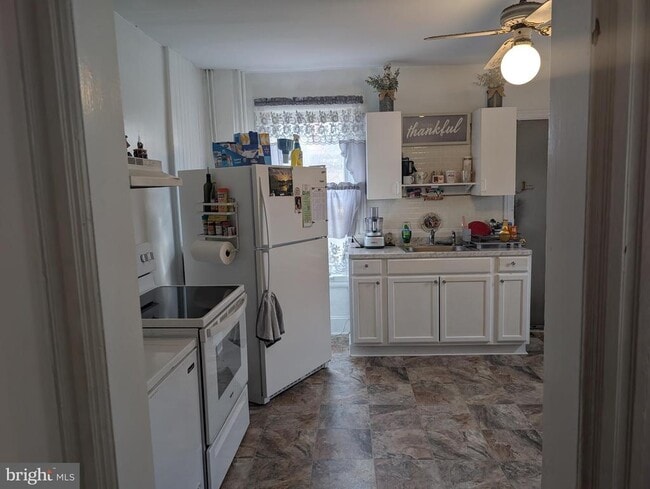 Photo - 106 Walnut St