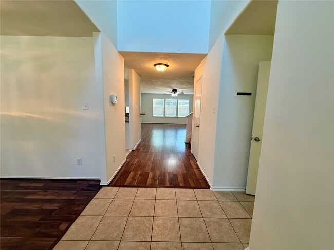 147 N Vesper Bend Cir