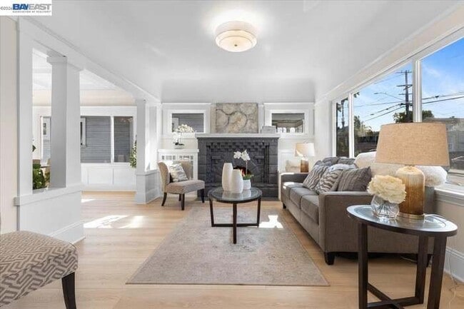 Photo - 1237 Ashby Ave