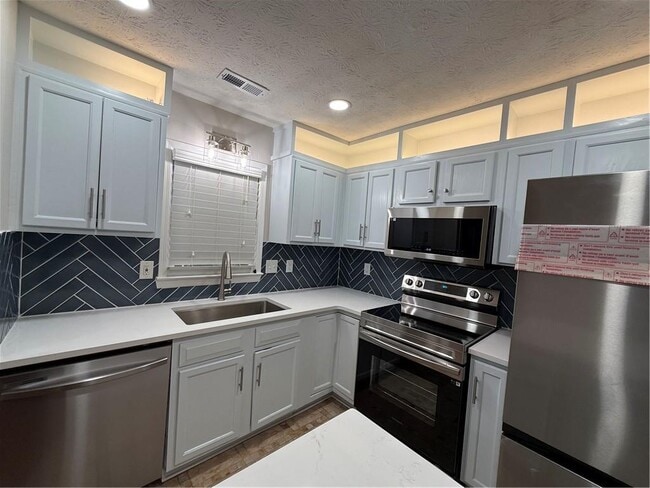 Photo - 3546 Mulberry Way