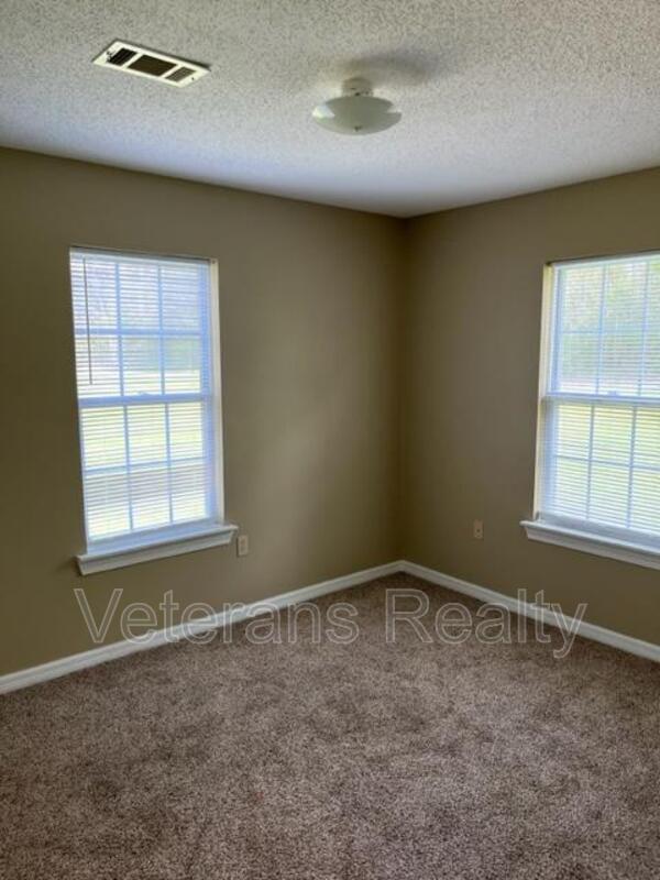 Photo - 18037 W Third St