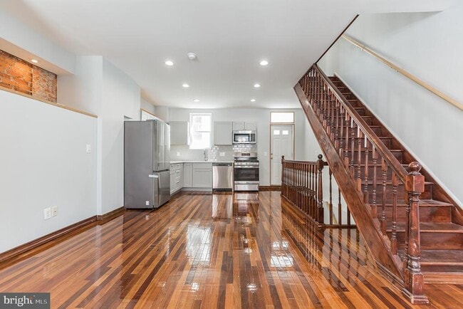 Photo - 1616 Webster St