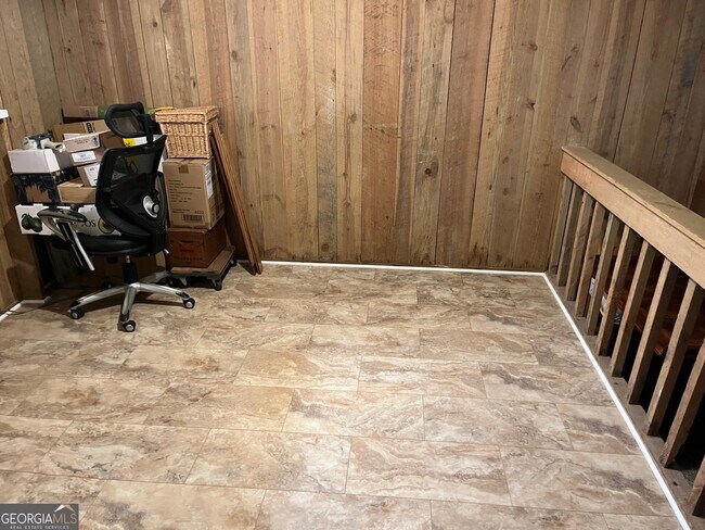 Photo - 239 Shakespeare Dr