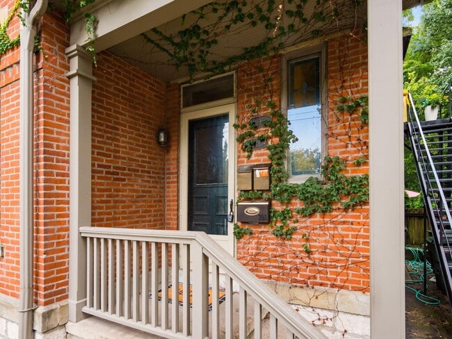 Photo - 36 E Kossuth St Unit 36B