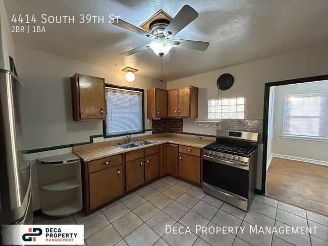 Photo - 4414 S 39th St