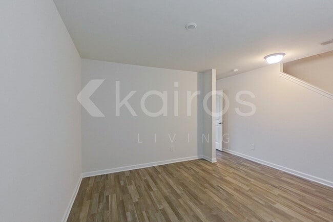 Photo - 234 Fox Chase Wy