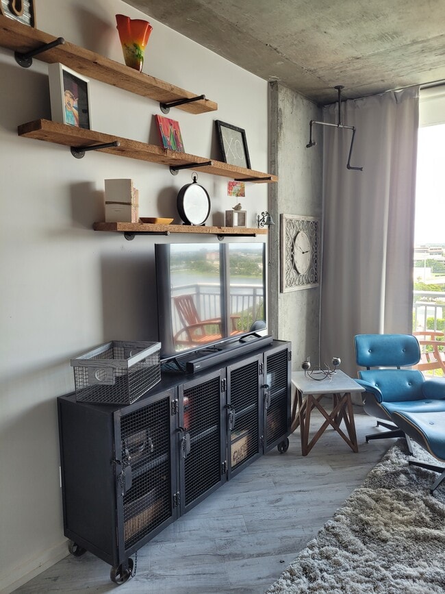 Photo - 300 S Australian Ave Unit 1017