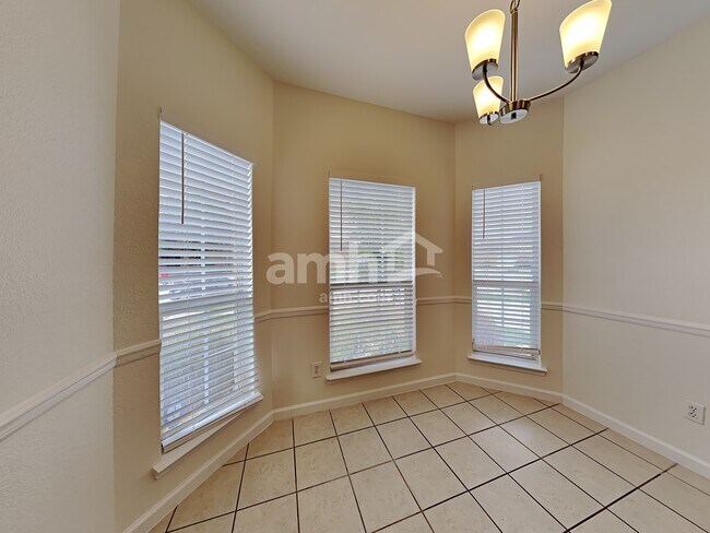 Photo - 73 N Highland Dr