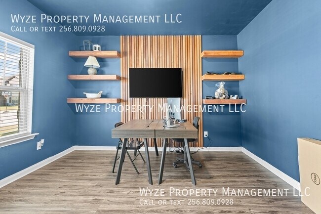 Photo - 283 Shubert Dr