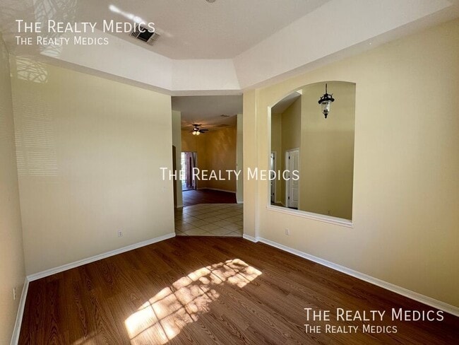 Photo - 7823 Fernleaf Dr